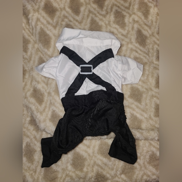 New Dog Tuxedo - Picture 2 of 2